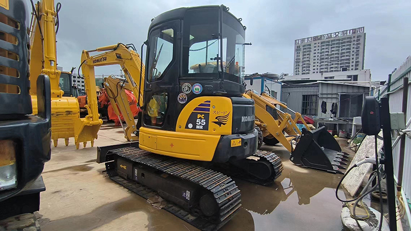 Used KOMATSU PC55 Excavator