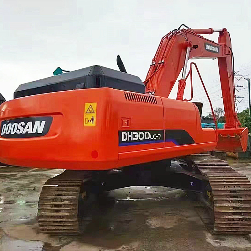 Used DOOSAN DH300-7 Excavator