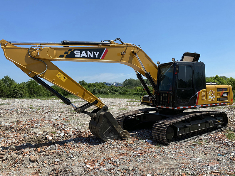 Used SANY SY215 Excavator