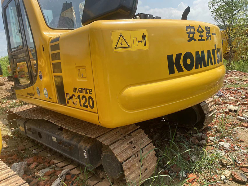 Used KOMATSU PC120-6 Excavator