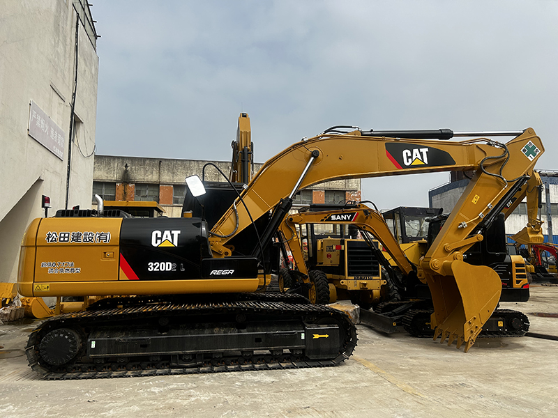 Used CAT 320D2L Excavator