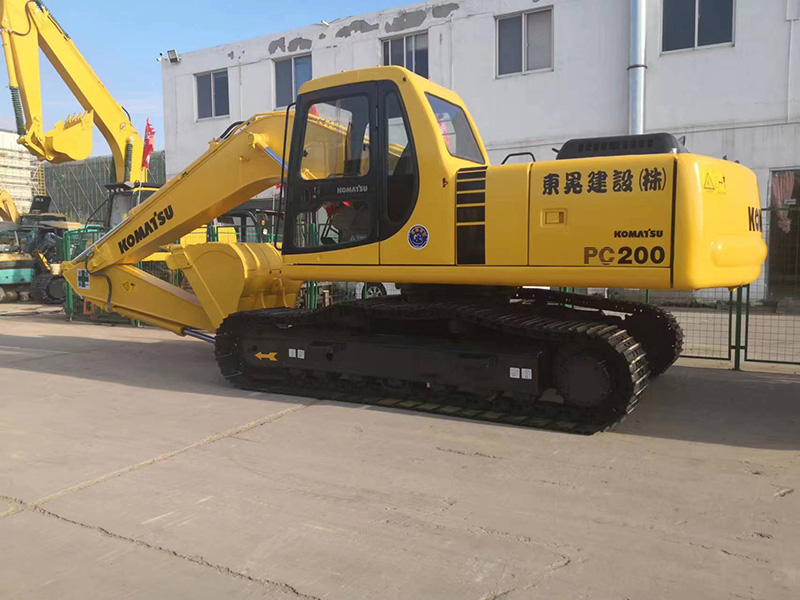 Used KOMATSU PC200-6 Excavator