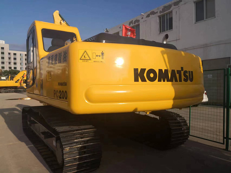 Used KOMATSU PC200-6 Excavator