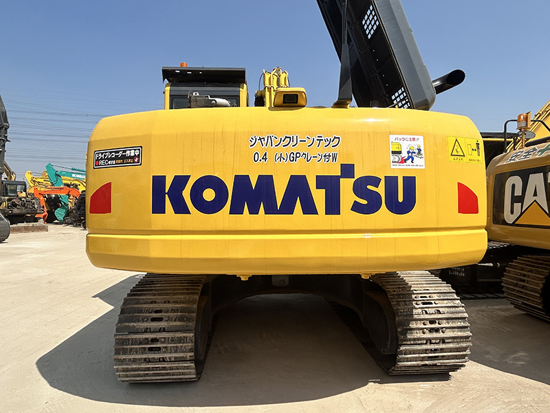 Used KOMATSU PC200-8 Excavator