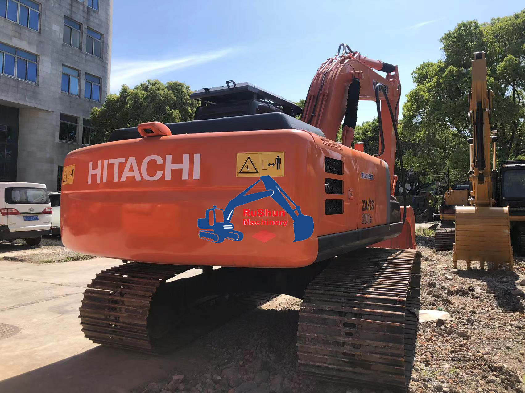Used HITACHI ZX200-5G Excavator