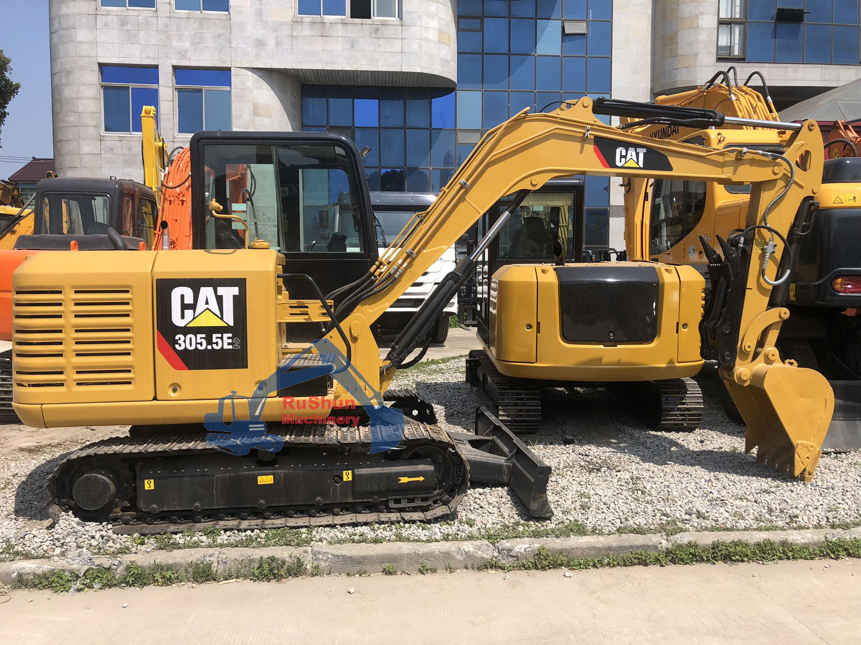 Used CAT 305.5E2  Excavator