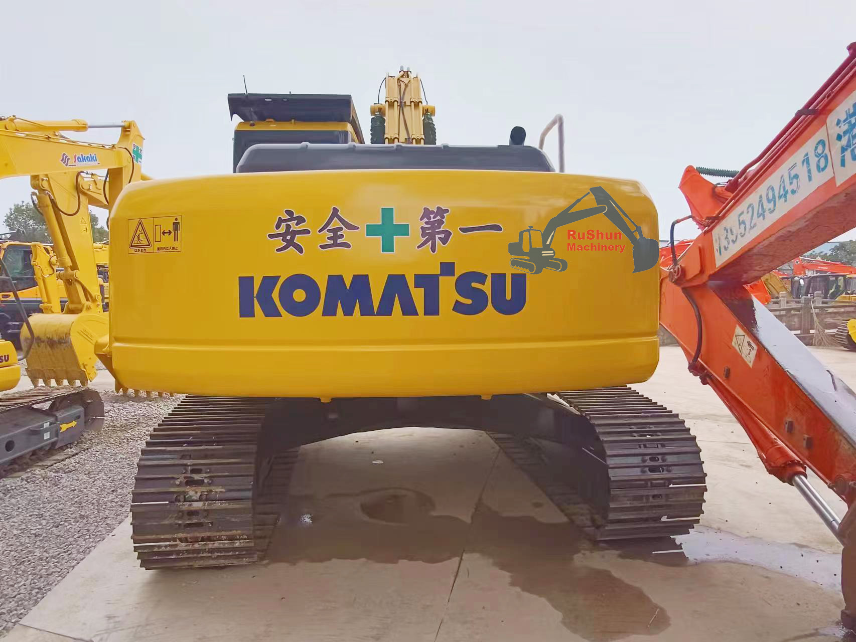 Used KOMATSU PC200-7  Excavator