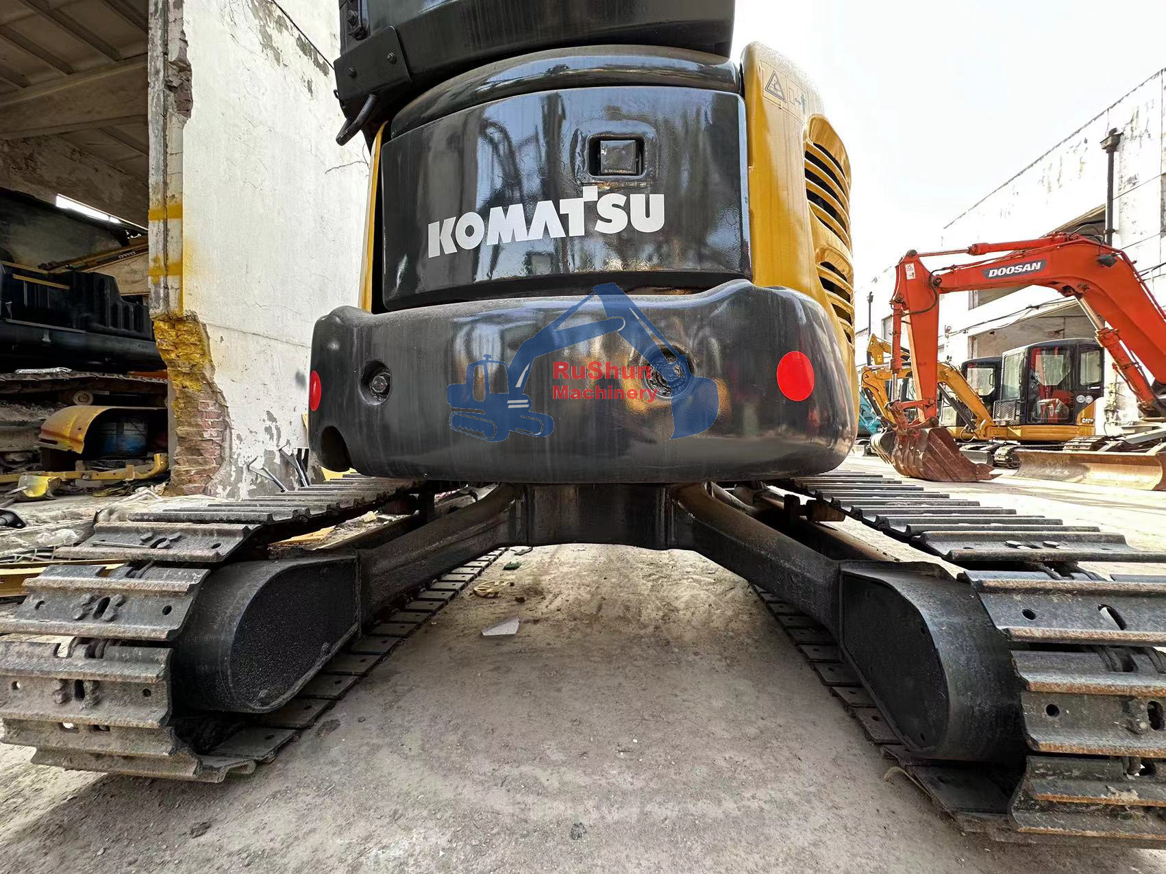 Used KOMATSU PC30 Excavator