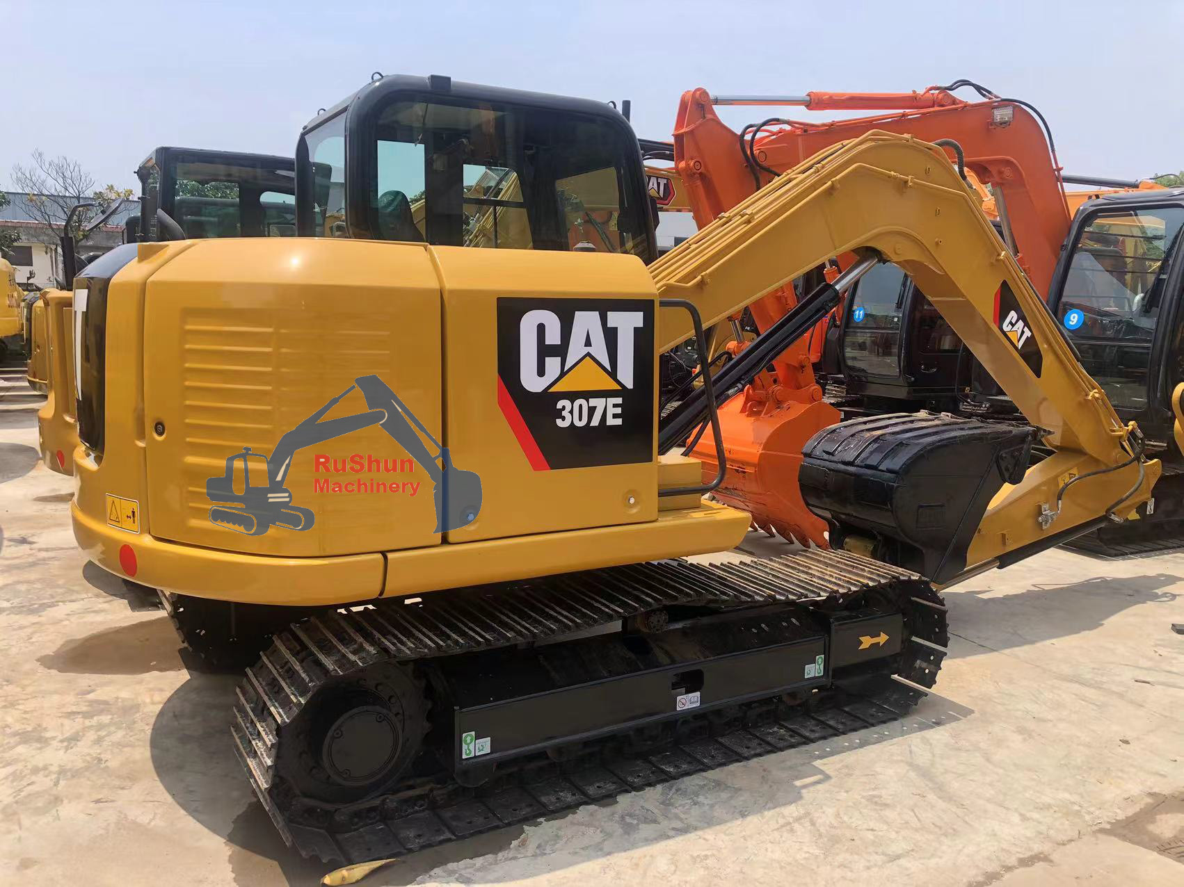 Used CAT 307 Excavator