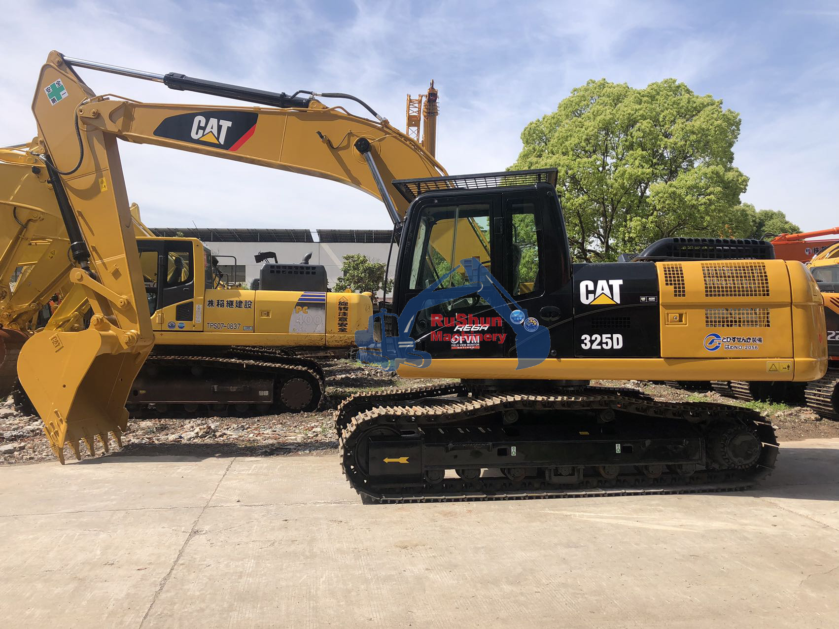 Used CAT 325D Excavator
