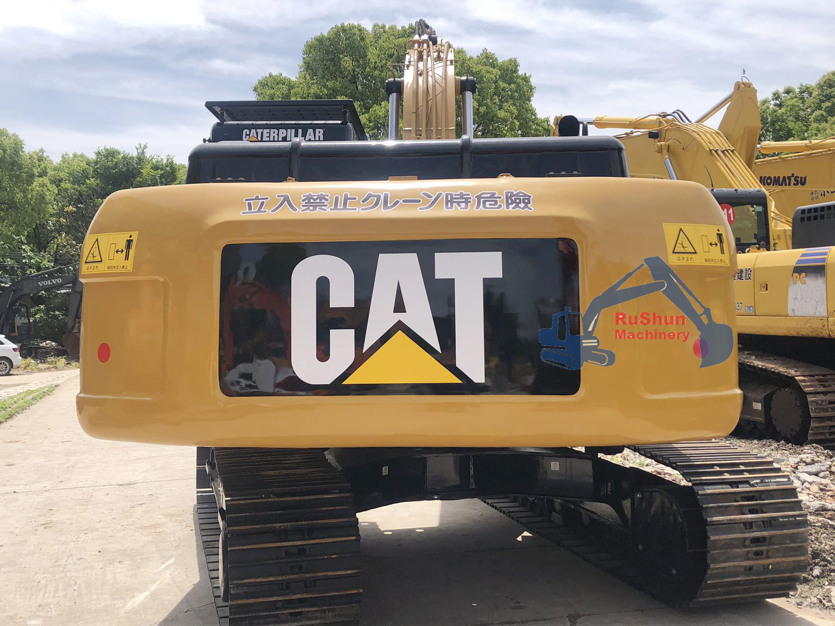 Used CAT 325D Excavator